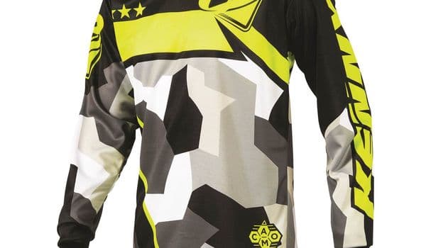 Les Soldes D Hiver Continuent