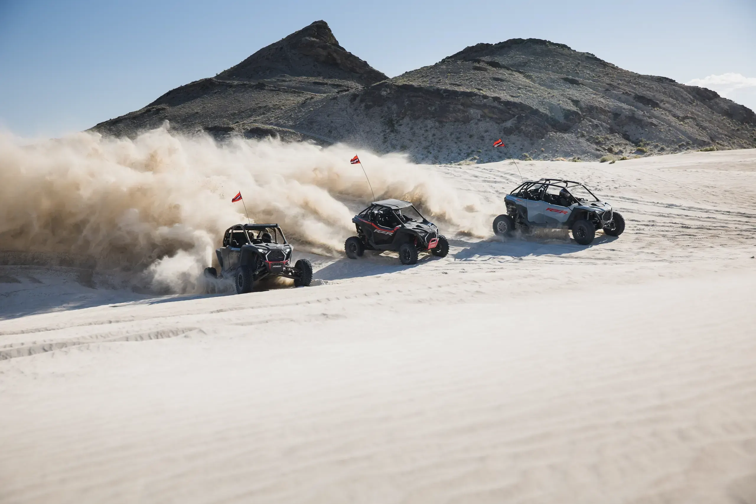 Chaque RZR a sa personnalité. Tous partagent l’ADN de la performance.